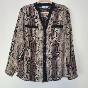 Kim Rogers Animal Print Split V Neck Tab Sleeve Blouse Size 1X